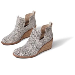 TOMS Kallie Wedge Bootie